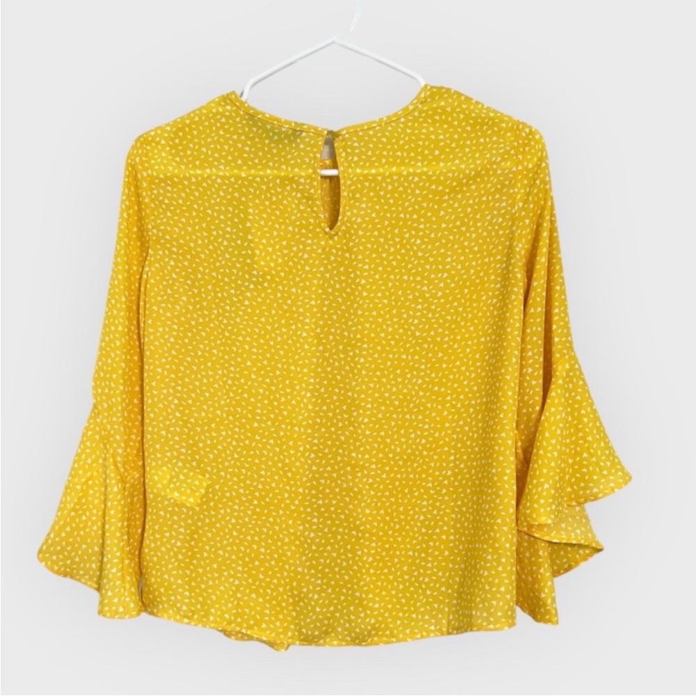 Banana Republic Yellow and White Ruffled Bell Sleeve Blouse Size XXL - Picture 2 of 3